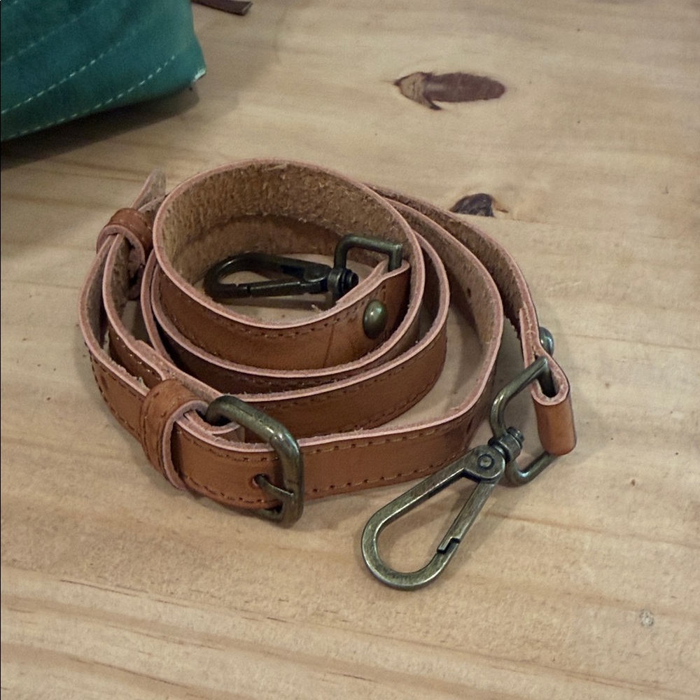 Green Leather Drawstring Bag - Picture 6 of 12